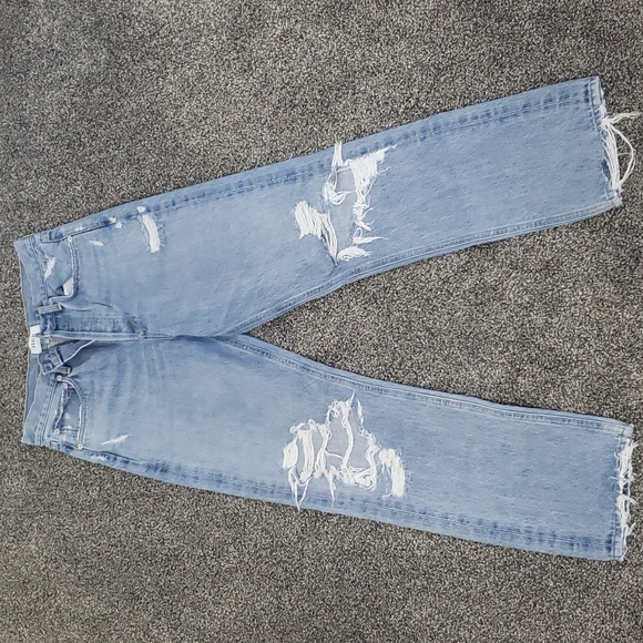 Premium Denim!! 90s mid-rise loose fit Agolde light/medium wash. Size 26 - Picture 1 of 3